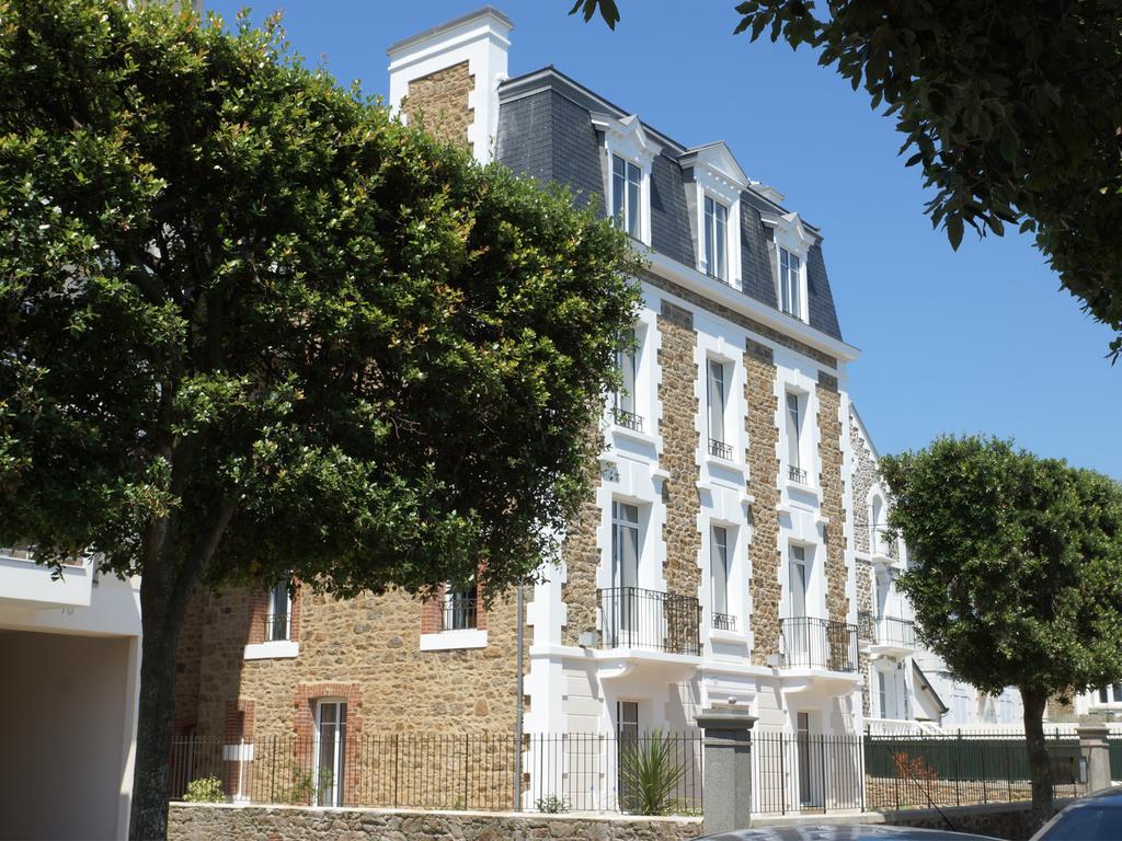 Villa Des Thermes Saint-Malo Exterior photo